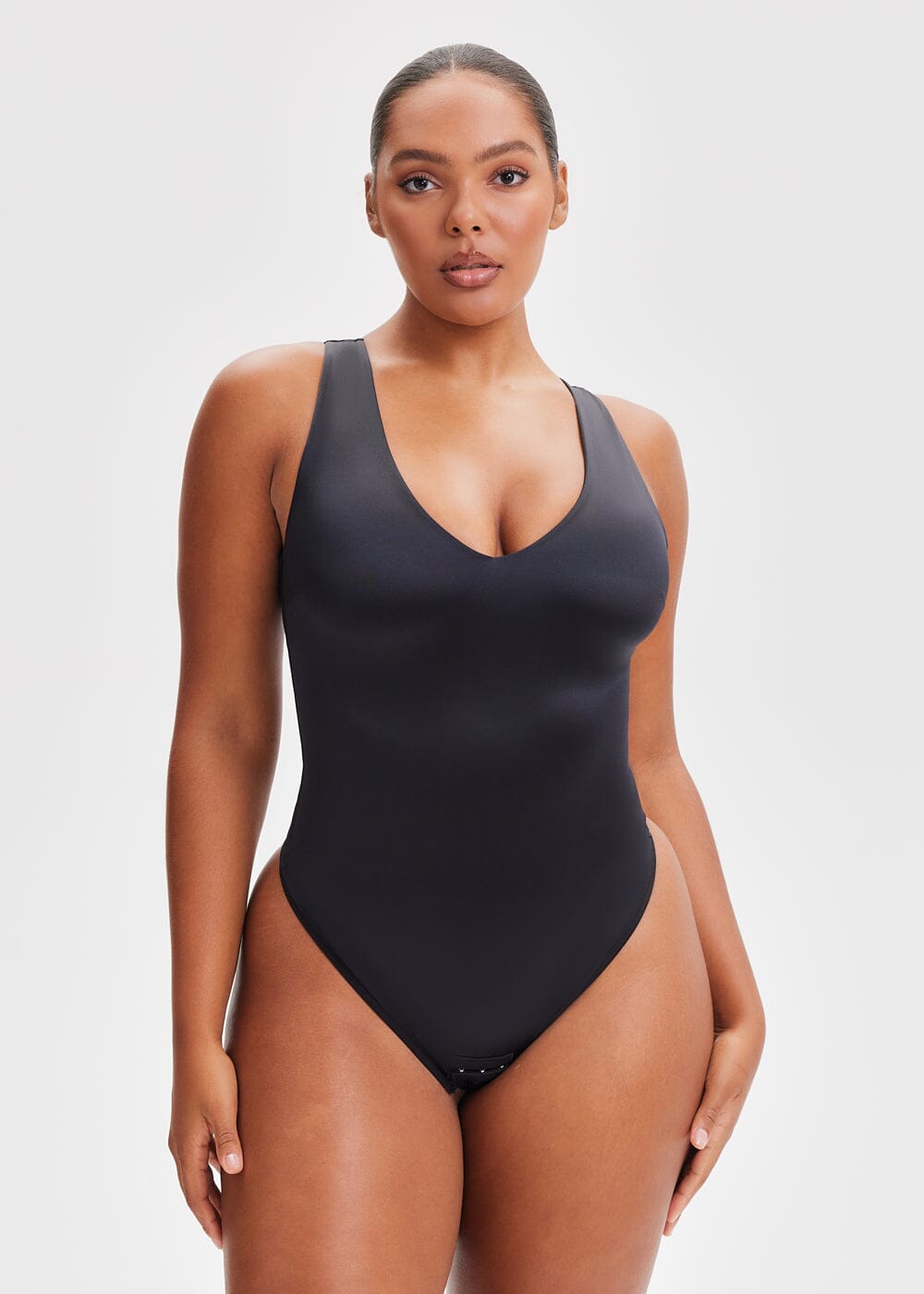 Body Modelador com Decote Fio Dental V-Shape - Regata